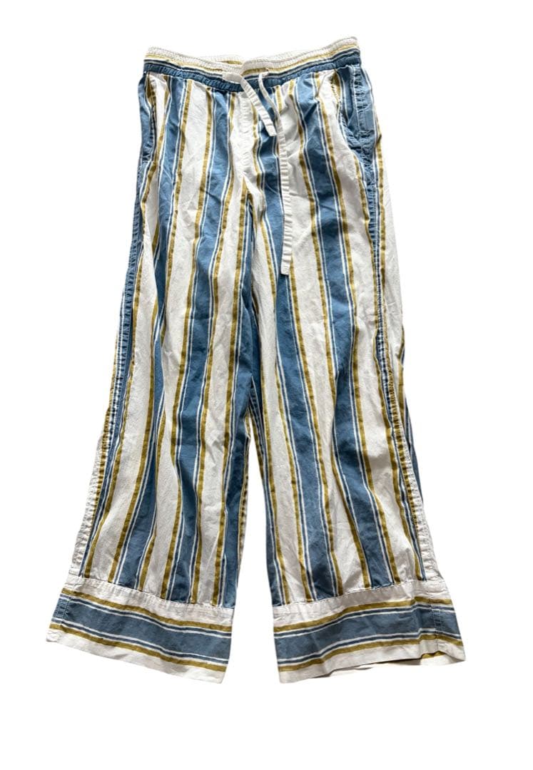 Tomorrowland Pants Outfits