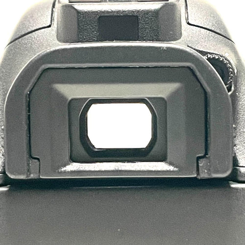 Canon Digital Slr Eos Kiss X7I W