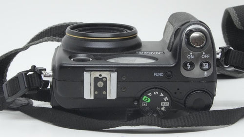 Compact Digital Cameras F2006 Nikon Coolpix E5400