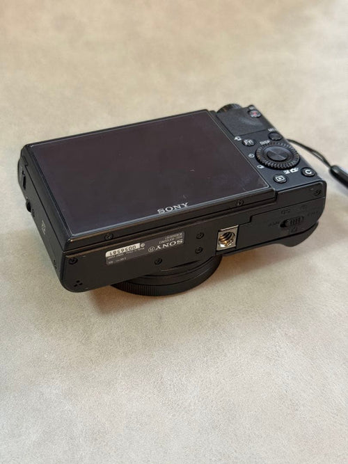 Sony Compact Digital Cameras Cyber-Shot Rx100Iii Dsc-Rx100M3