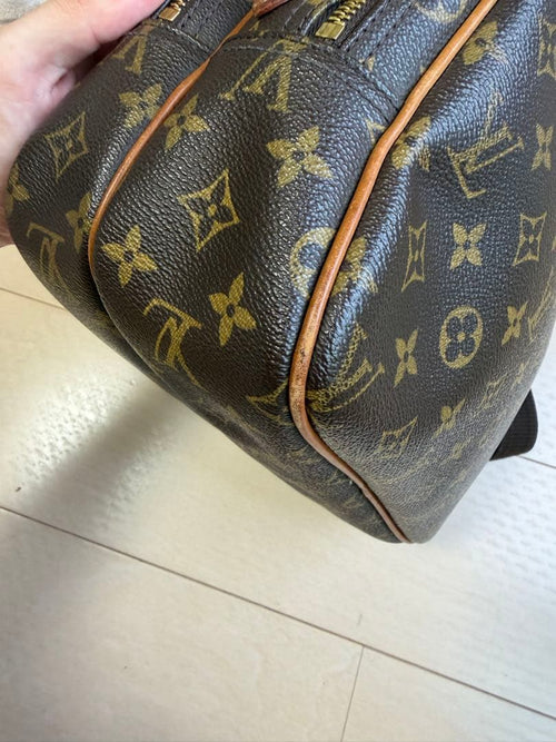 Louis Vuitton Shoulder Bags