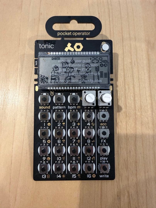 Sequencers Teenage Engineering Po-32 Tonic
