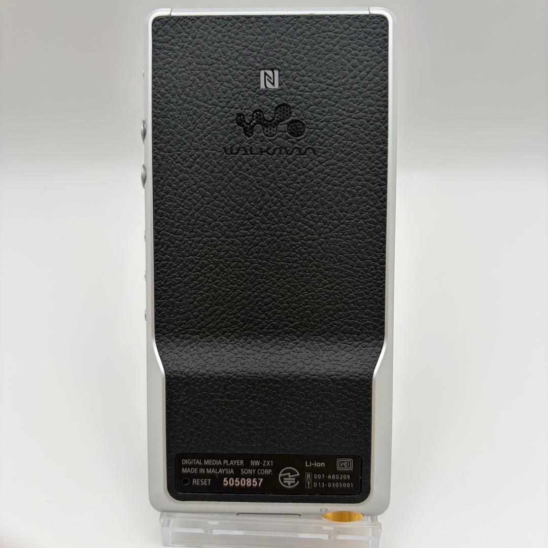 Sony Digital Audio Players Walkman Nw-Zx1 128Gb