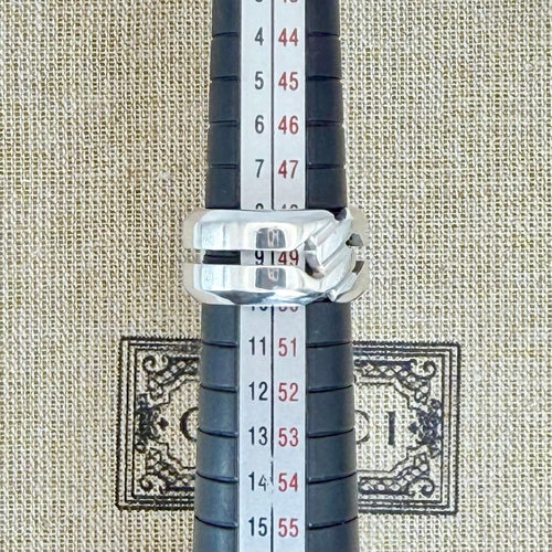 Gucci Rings 10