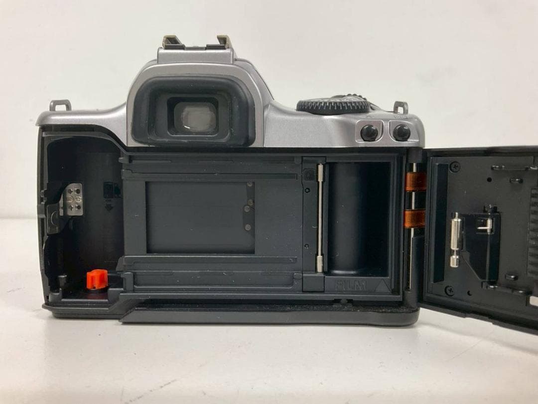 Canon Slr Camera (Film) Eos Kiss Lite