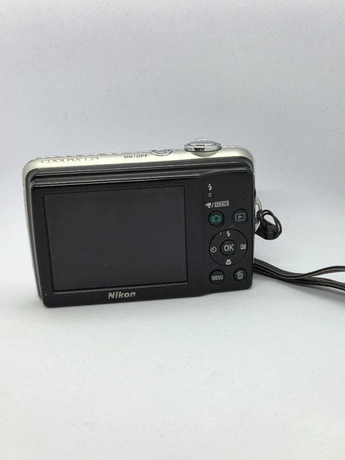 Nikon Compact Digital Camera Ok Coolpix L23