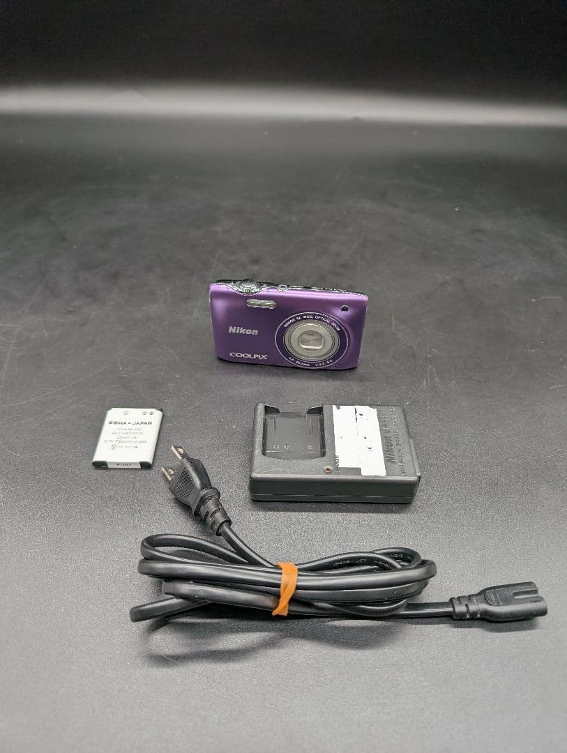 Compact Digital Camera Ok Nikon Coolpix S3100