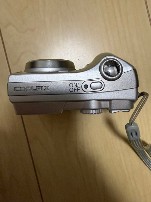 Nikon Compact Digital Cameras Coolpix 7600