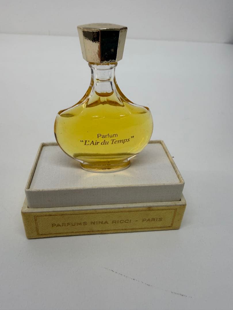 Chanel Perfume (Women) 4