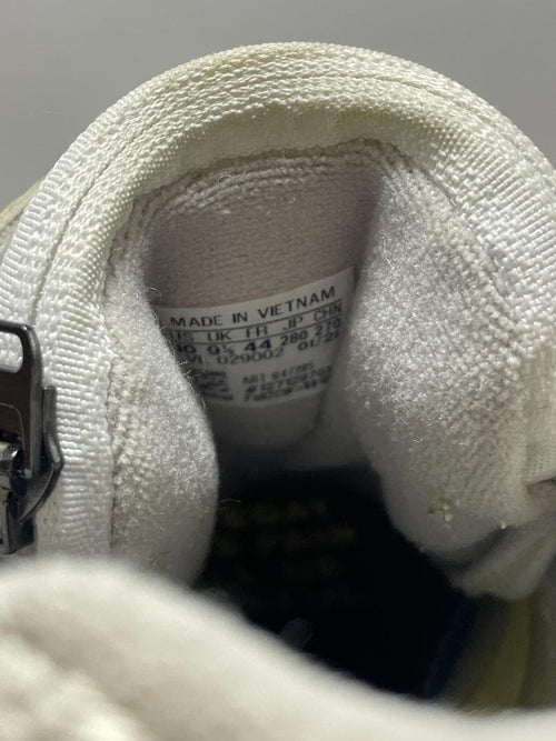 Adidas Sneakers