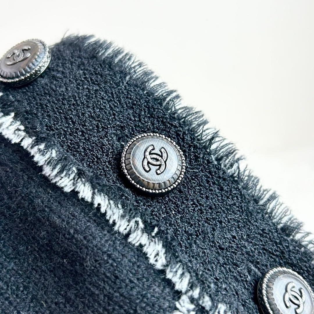 Chanel Long-Sleeve 34