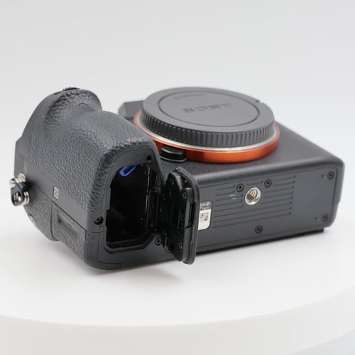 Sony Mirrorless Interchangeable Lips 14711 7Ii Ilce-7M2