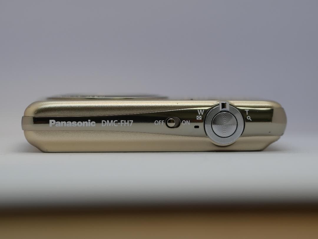 Panasonic Compact Digital Camera Lumix Dmc-Fh7