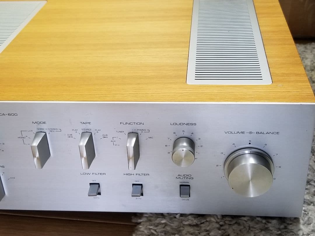 Yamaha Integrated Amplifiers Ca-600