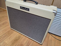 Roland Guitar Amplifiers Blues Cube Artist