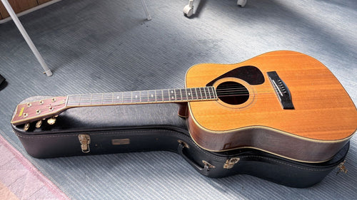 Yamaha Acoustic Guitar L-5