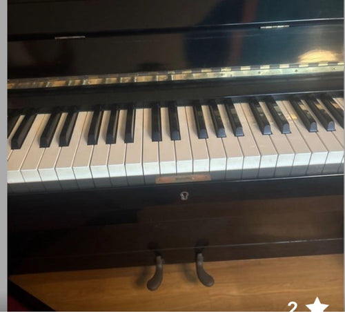 Yamaha Upright Pianos