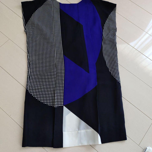 Issey Miyake Sleeveless