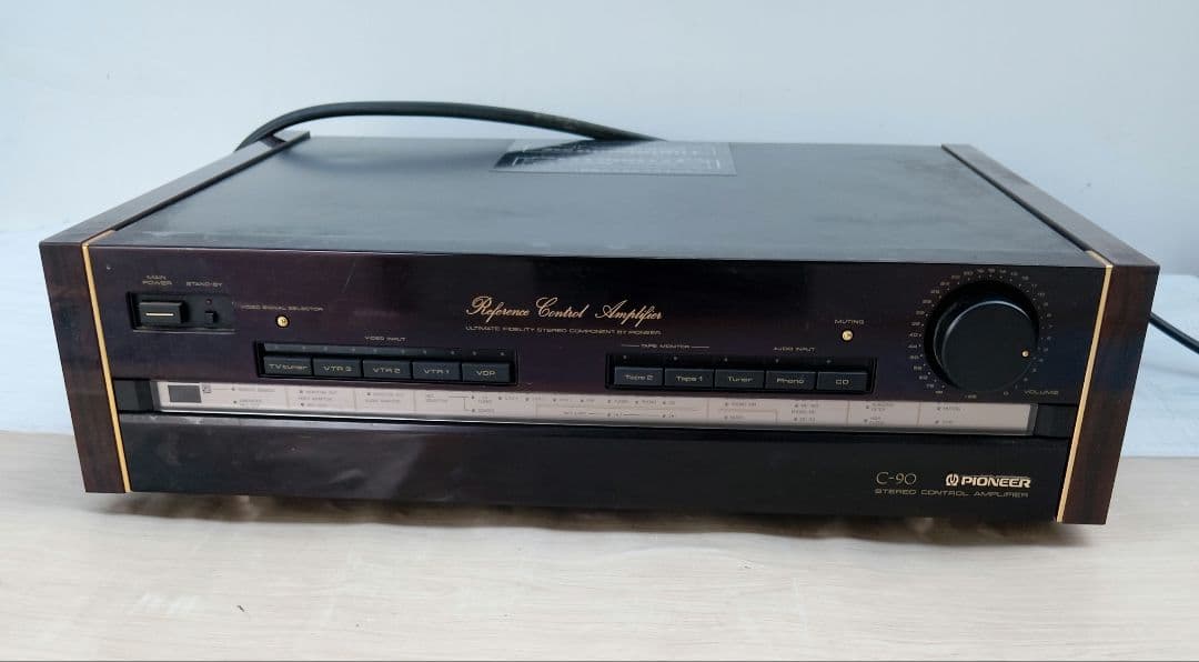 Pioneer Preamplifiers C-90( 69)