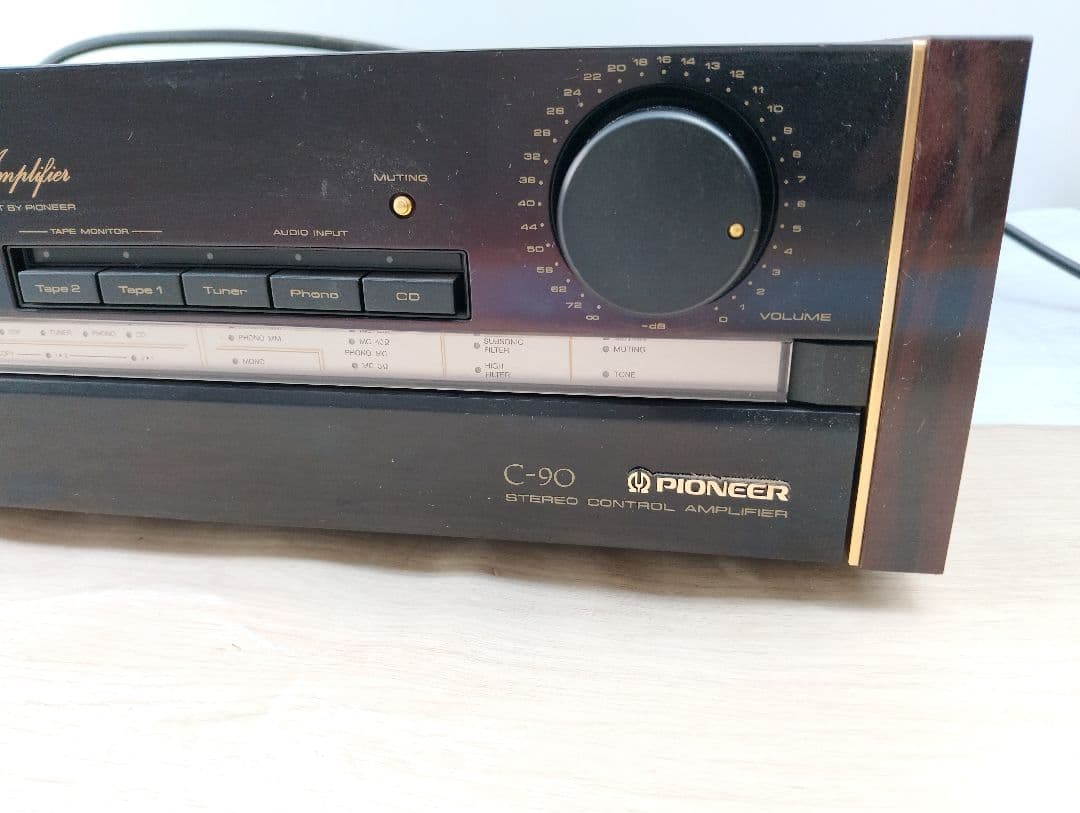 Pioneer Preamplifiers C-90( 69)