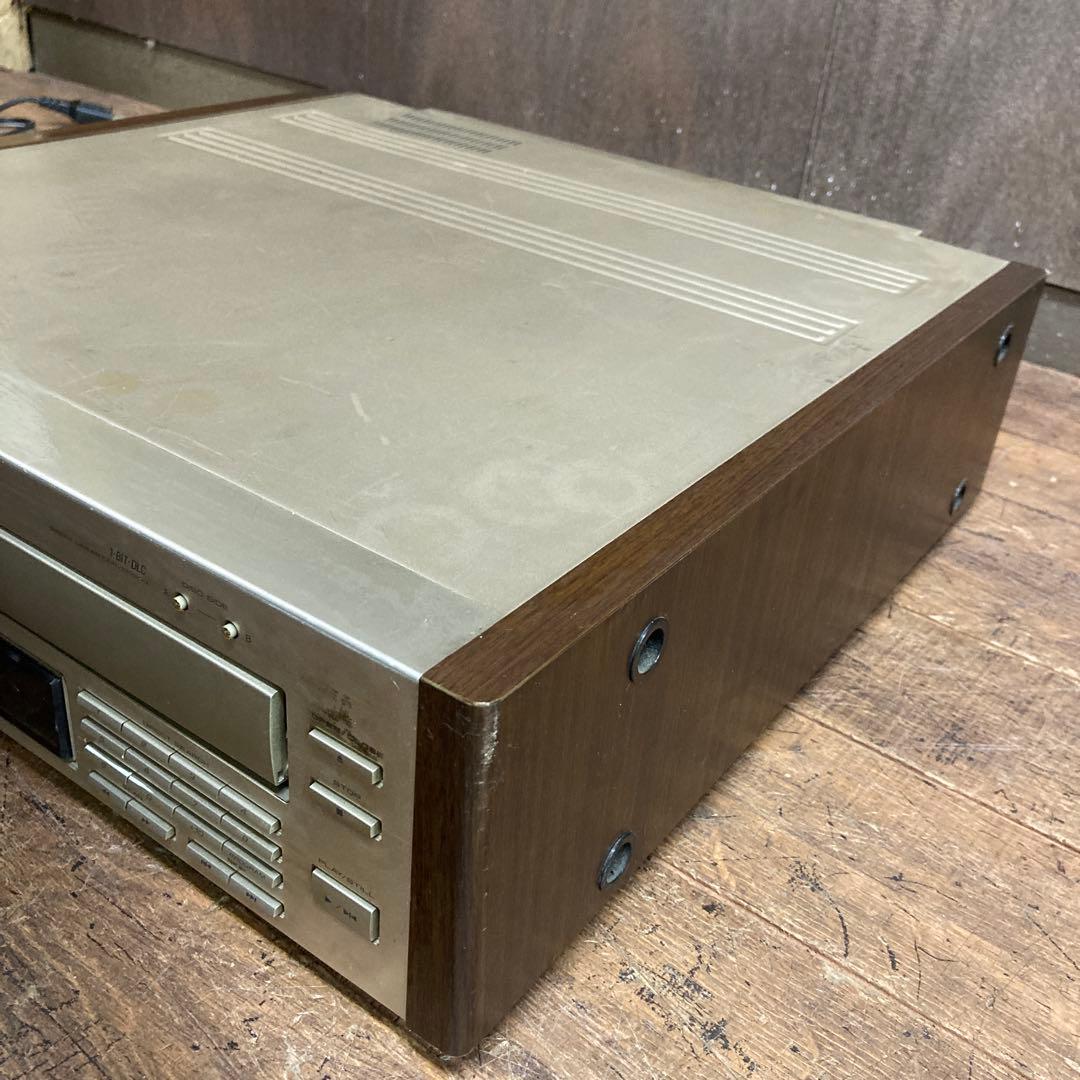 Others D1 Pioneer Cld-616