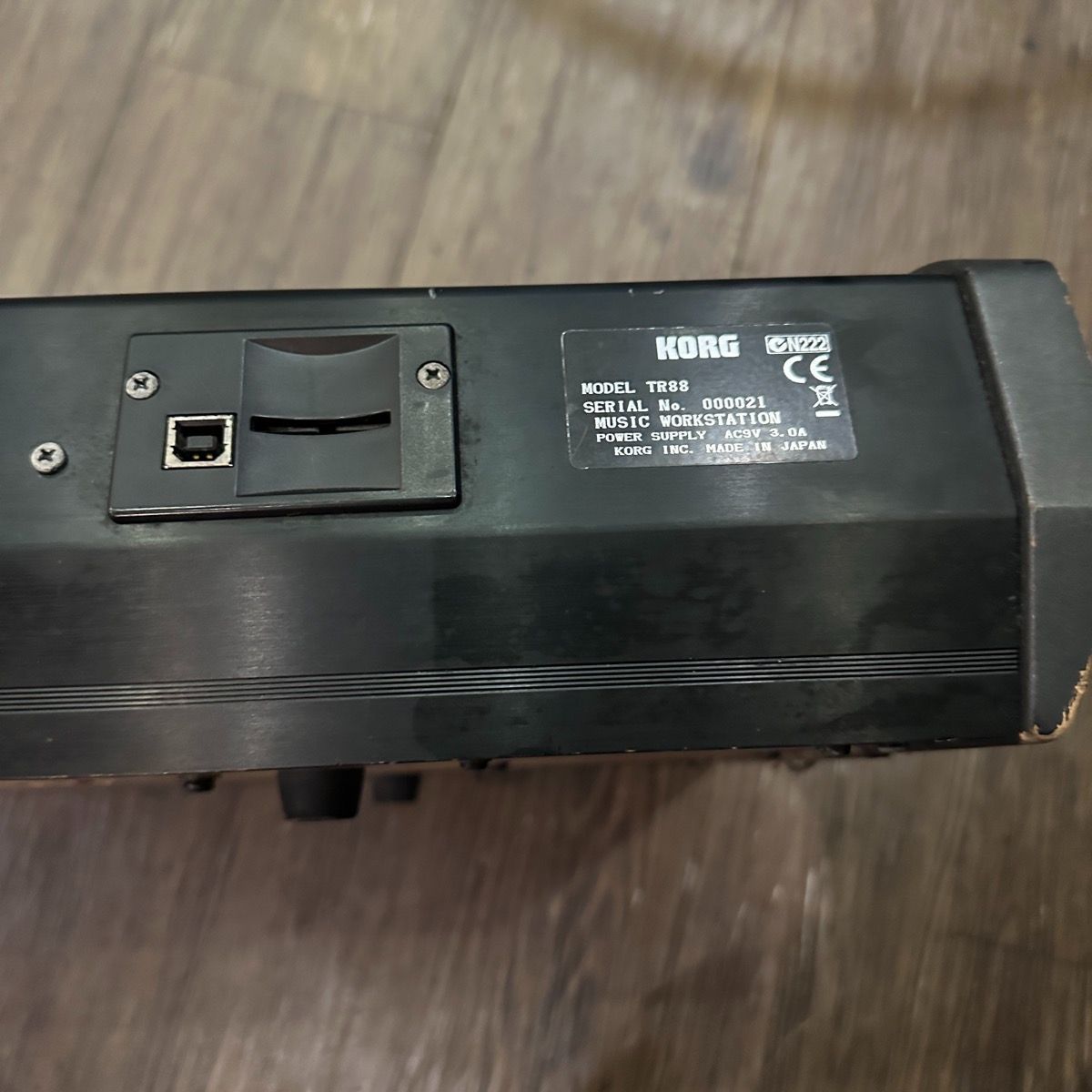 Korg Analog Synthesizer Tr88 88 Keyboard