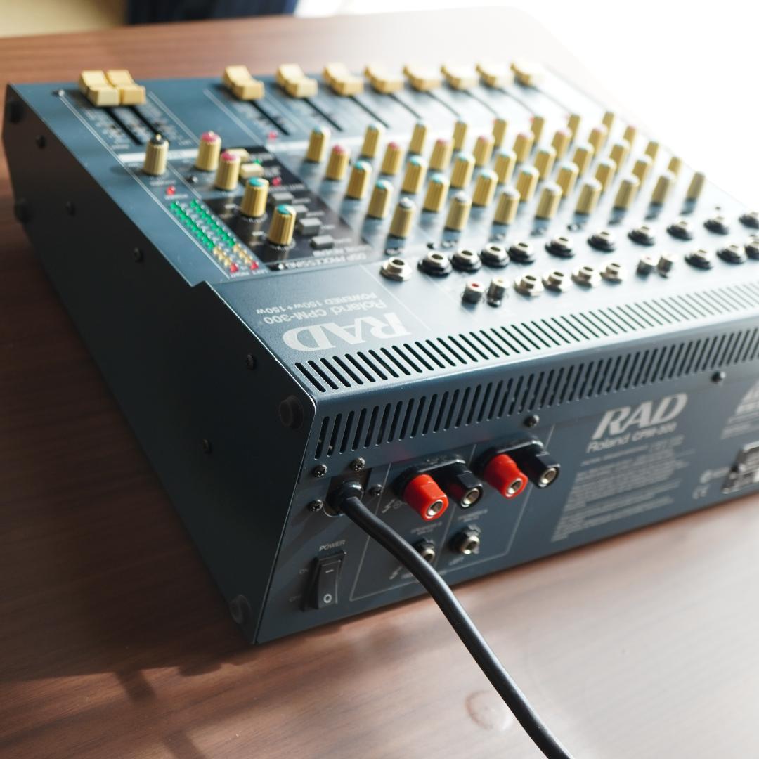Powered Mixer Roland Cpm-300 Rad 150W+150W