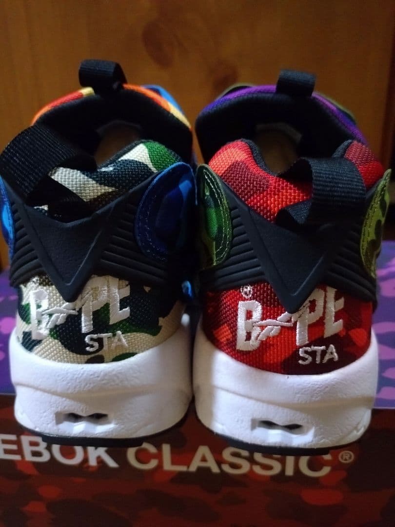 Reebok Sneakers