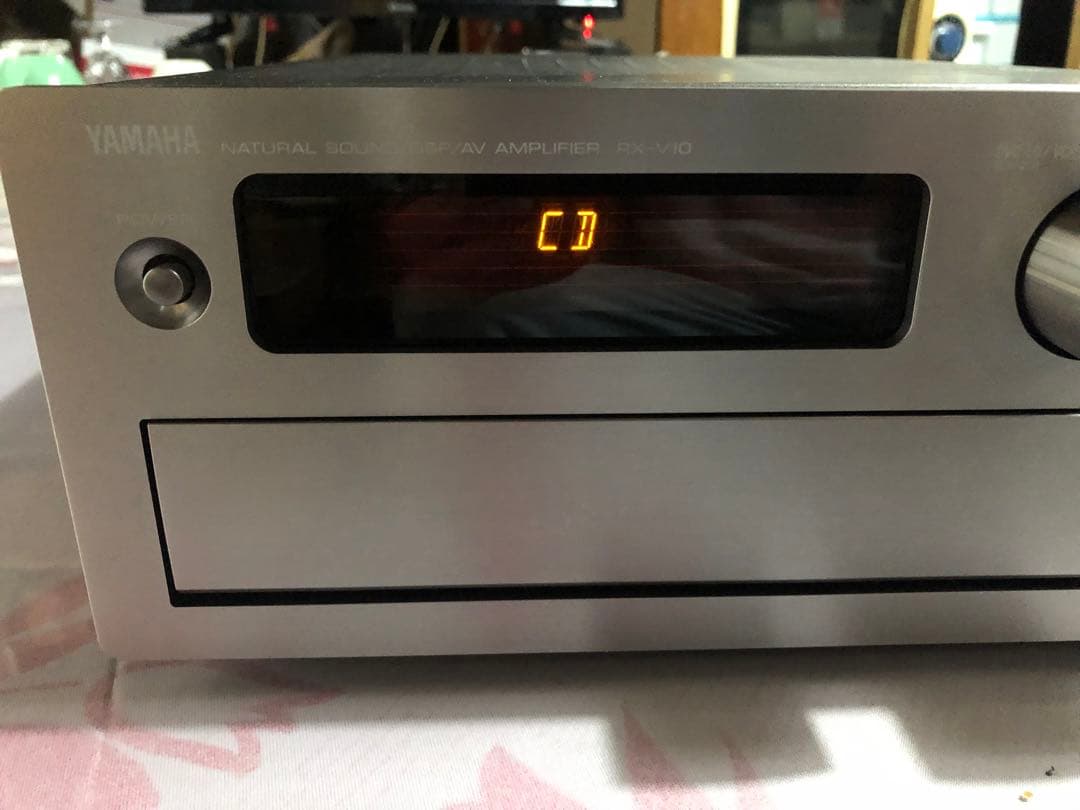 Integrated Amplifiers Rx-V10