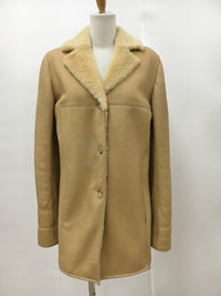 Mouton Court Loewe 38 2510Ws028