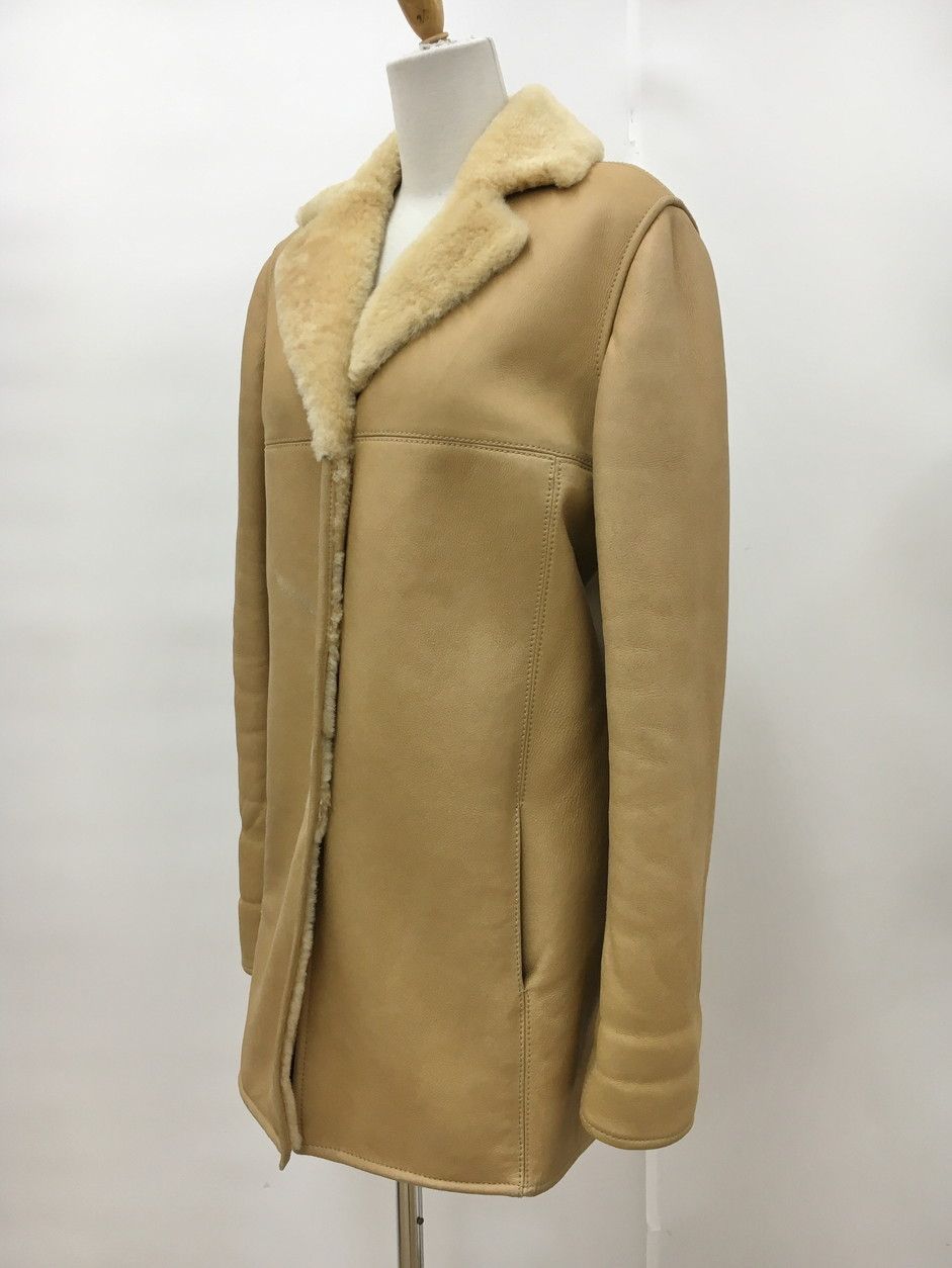 Mouton Court Loewe 38 2510Ws028