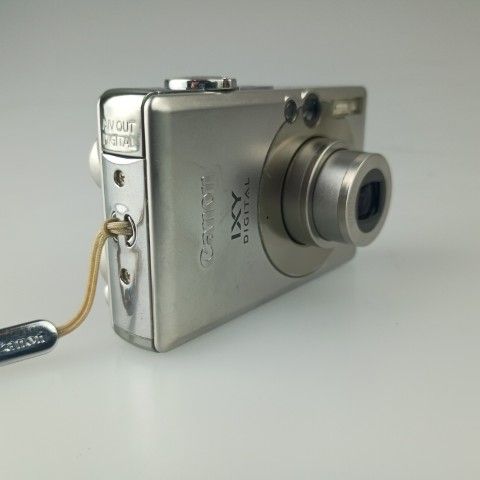 Canon Compact Digital Camera Ixy 60 Silver