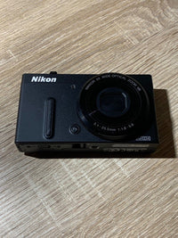 Compact Digital Camera 2482 Nikon Coolpix P330