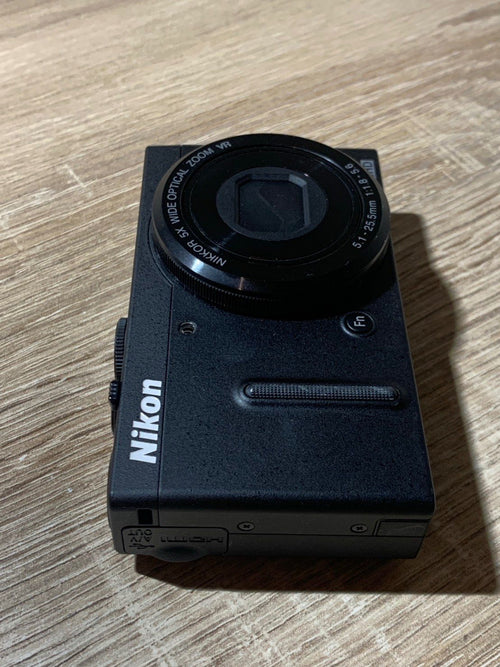 Compact Digital Camera 2482 Nikon Coolpix P330