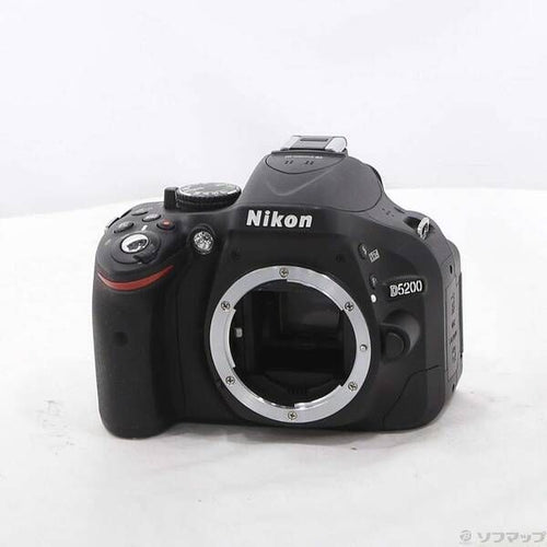 Nikon Digital Slr D5200 262