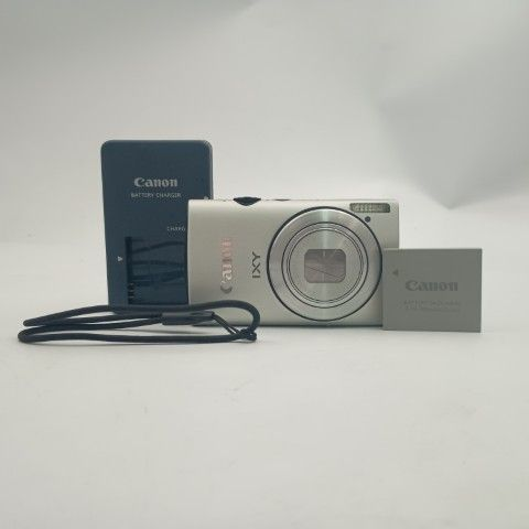 Canon Compact Digital Camera Ixy 600F Silver