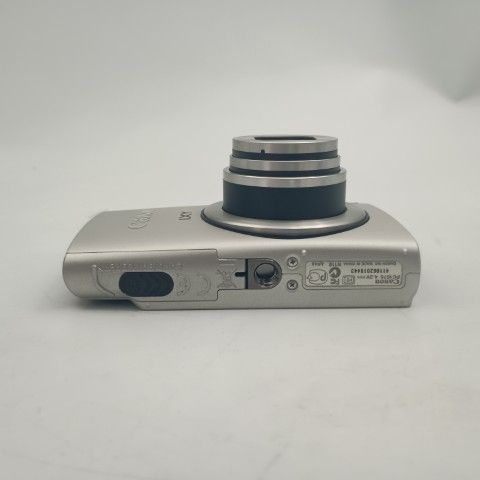 Canon Compact Digital Camera Ixy 600F Silver