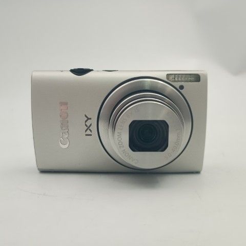 Canon Compact Digital Camera Ixy 600F Silver