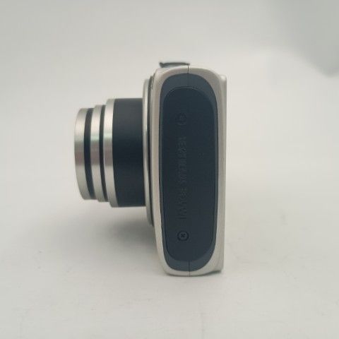 Canon Compact Digital Camera Ixy 600F Silver