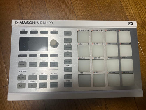 Sampler Native Instruments Maschine Mikro(