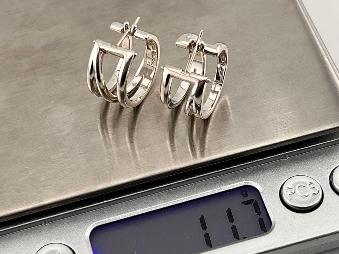 Tiffany Earrings (Pairs) D177 925