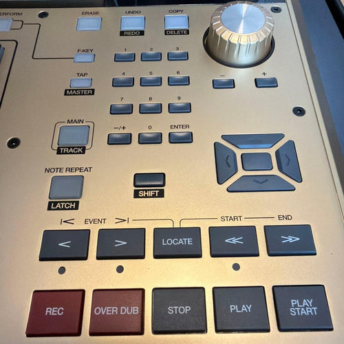 Akai Professional Sampler Mpc X Special Edition Gold