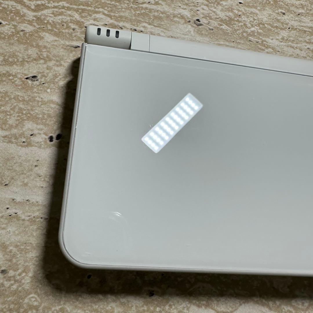 Nintendo Ds Consoles (Dsi) Dsill 6588