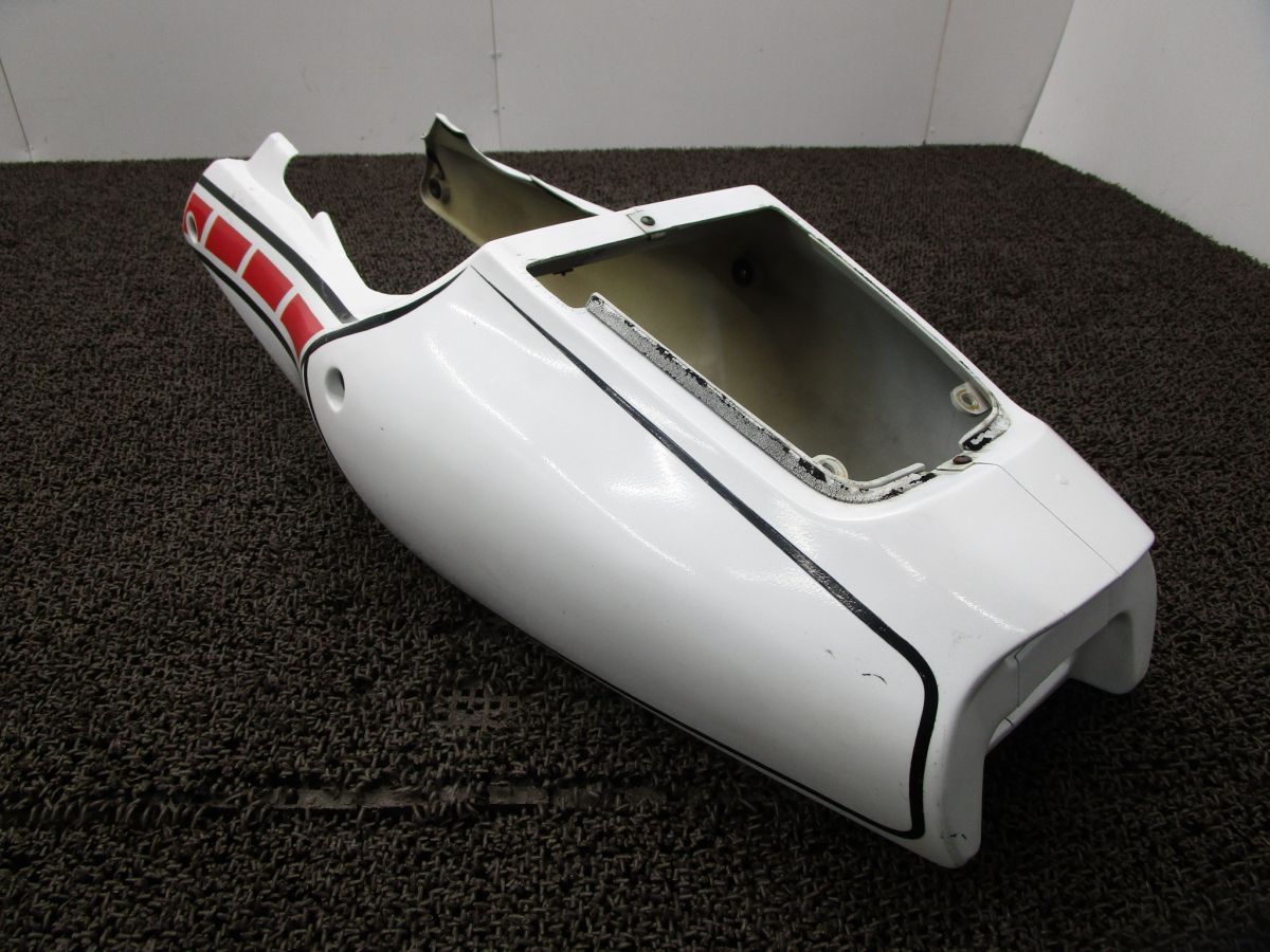 Yamaha Cowl Fender Tzr250Rs B8987 3Xv