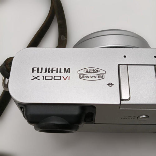 Fujifilm Compact Digital Cameras X100Vi 8300Shots