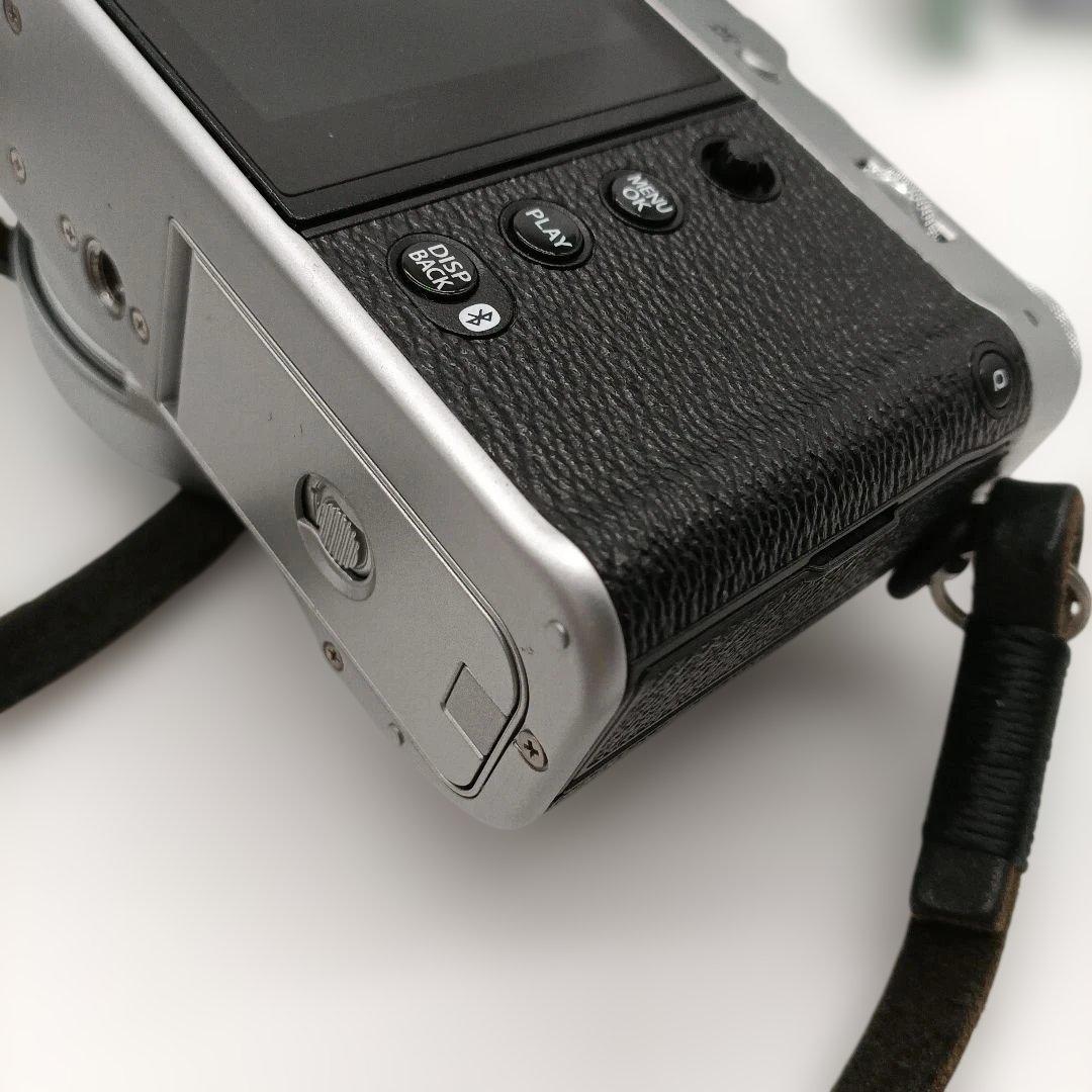 Fujifilm Compact Digital Cameras X100Vi 8300Shots