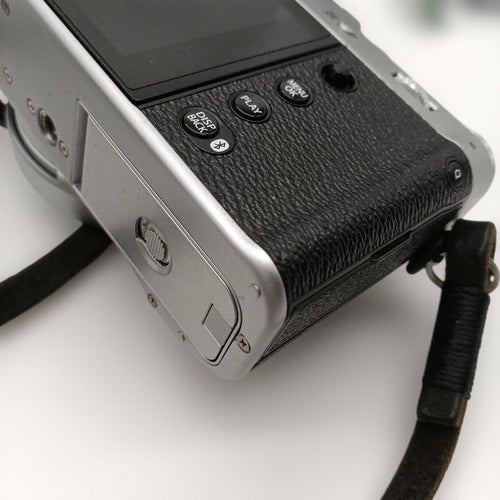 Fujifilm Compact Digital Cameras X100Vi 8300Shots