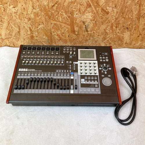 Multitrack Recorders Korg D3200
