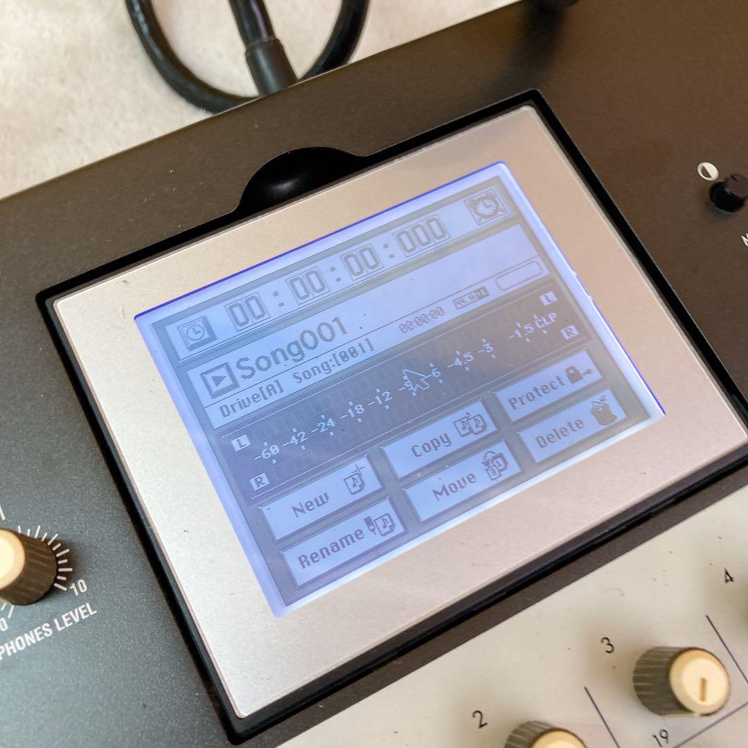 Multitrack Recorders Korg D3200