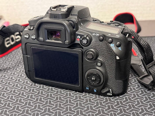 Canon Digital Slrs Eos 90D
